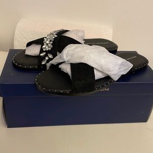 New Adrienne Vittadini suede embellished sandals size 7.
